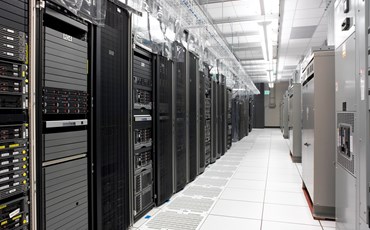 Cung cấp tủ mạng viễn thông trung tâm dữ liệu